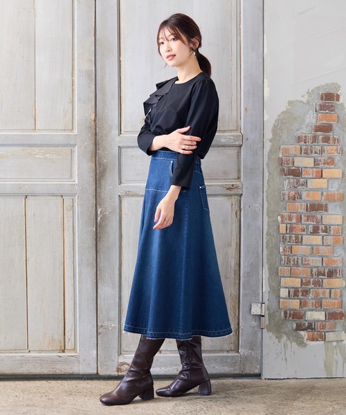 Rose Tiara(ローズティアラ)の「【UVカット】ショルダーフリルカットソー(Tシャツ/カットソー・レディース・ホワイト/オフホワイト/ブラック・38/42/46)」の10枚目の写真