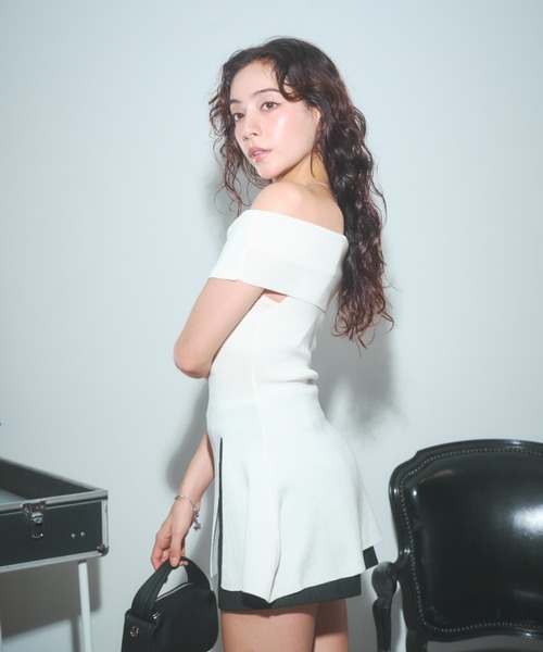 BLONDEY（ブロンディ）の「ウエストゴム入りテーラードスカート（スカート・レディース・ブラック/グレー系その他/ブラック系その他・SMALL/MEDIUM）」の4枚目の写真