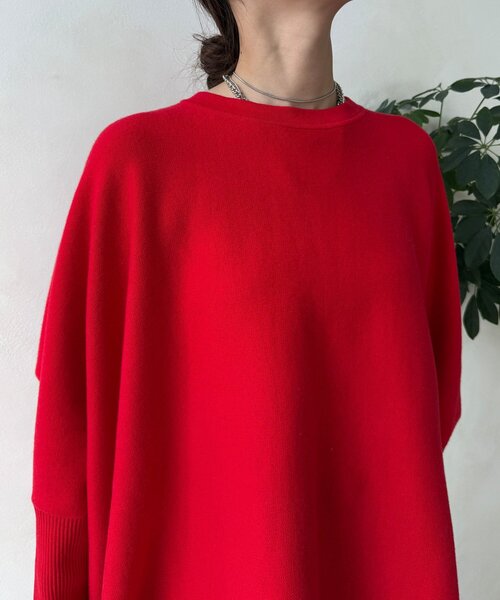 DouDou(ドゥドゥ)の「【WEB限定】ポンチョニット(ニット/セーター・レディース・レッド/ブラック/オフホワイト/グレー・FREE)」の21枚目の写真