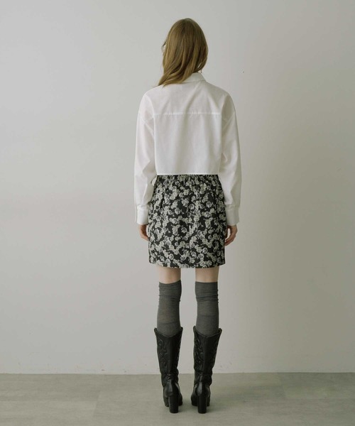 VIOLETTA（ヴィオレッタ）の「【HEIREN】ジャガードミニコクーンスカート（スカート・レディース・ブラック/ブルー・M/S）」の4枚目の写真