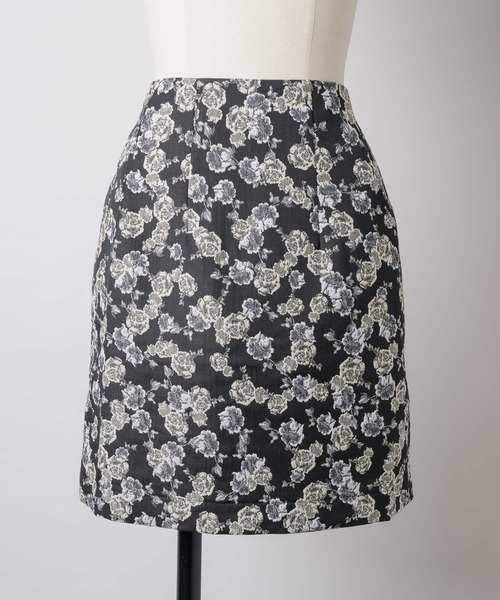 VIOLETTA（ヴィオレッタ）の「【HEIREN】ジャガードミニコクーンスカート（スカート・レディース・ブラック/ブルー・M/S）」の17枚目の写真