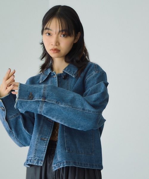 VICKY（ビッキー）の「フラップポケットショートデニムブルゾン≪手洗い可能≫（ブルゾン・レディース・ブルー/ネイビー・M）」の4枚目の写真