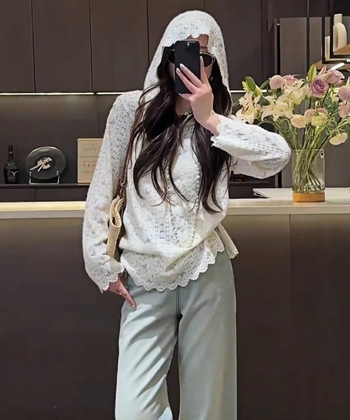 gossip!ロサンゼルス(ゴシップロサンゼルス)の「ロマンティックレース ゆったりカジュアルレイヤード ジャカードニットフーディートップス(パーカー・レディース・ホワイト・M/L)」の7枚目の写真