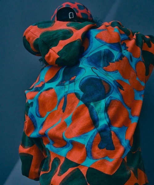 TALKING ABOUT THE ABSTRACTION（トーキング　アバウト　ジ　アブストラクション）の「【TALKING ABOUT THE ABSTRACTION】ART REPLICA PARKA / NRV [2526AW-PK-001]（パーカー・メンズ・マルチ・L/M）」の7枚目の写真