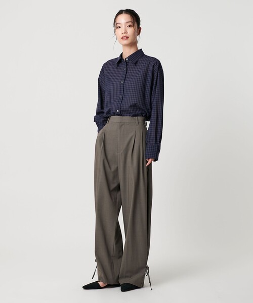 BEAUTY&YOUTH UNITED ARROWS（ビューティーアンドユースユナイテッドアローズ）の「へムリボン パンツ ウォッシャブル（スラックス・レディース・オリーブ/ダークグレー/ベージュ・S/XS/M）」の17枚目の写真