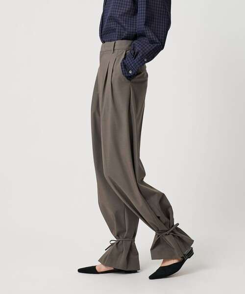 BEAUTY&YOUTH UNITED ARROWS（ビューティーアンドユースユナイテッドアローズ）の「へムリボン パンツ ウォッシャブル（スラックス・レディース・オリーブ/ダークグレー/ベージュ・S/XS/M）」の19枚目の写真