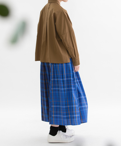 nop de nod(ノップドゥノッド)の「Cielタイプライタークロップドシャツ(シャツ/ブラウス・レディース・ネイビー/レッド/キャメル/オフホワイト/ターコイズブルー・M)」の19枚目の写真