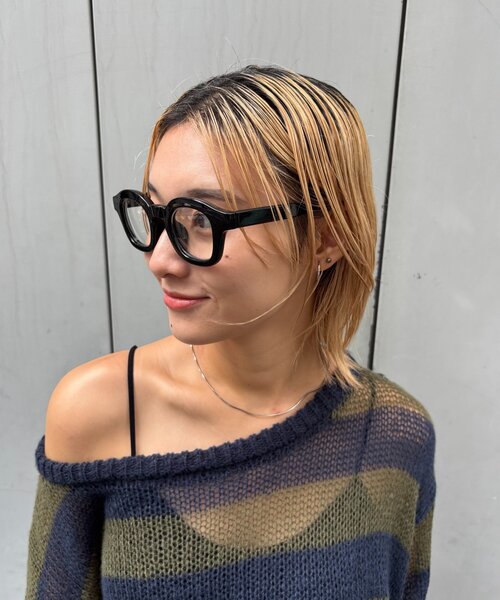 WHO'S WHO gallery（フーズフーギャラリー）の「スーパー太ブチメガネ（メガネ・レディース・ブラック・FREE）」の3枚目の写真