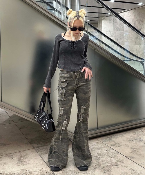 迷彩スタッズベルボトム（その他パンツ）｜sedacle girl