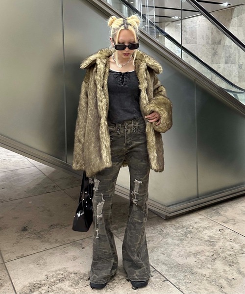 迷彩スタッズベルボトム（その他パンツ）｜sedacle girl