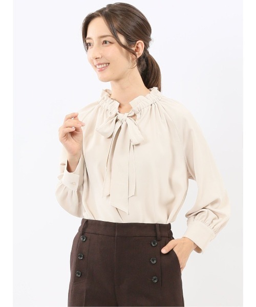 m.f.editorial(エムエフエディトリアル)の「【ストレッチ UVカット イージーケア】ギャザーリボン 長袖 プルオーバー ブラウス(シャツ/ブラウス・レディース・ネイビー/ライトグレー/ダークウッド・LARGE/MEDIUM)」の6枚目の写真