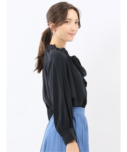 m.f.editorial(エムエフエディトリアル)の「【ストレッチ UVカット イージーケア】ギャザーリボン 長袖 プルオーバー ブラウス(シャツ/ブラウス・レディース・ネイビー/ライトグレー/ダークウッド・LARGE/MEDIUM)」の18枚目の写真