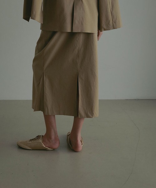 ETRE TOKYO（エトレトウキョウ）の「デザインラップロングスカート（スカート・レディース・ベージュ/ネイビー・S/M）」の9枚目の写真