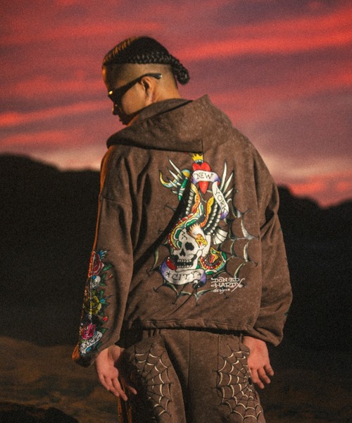 FR(13)NDS(フレンズ)の「FR(13)NDS × Ed Hardy/フレンズ × エド・ハーディ/コラボジップフーディ(パーカー・メンズ・ブラウン/グレー・M/L)」の6枚目の写真