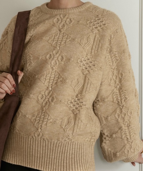 lawgy（ラウジー）の「pattern rhombus volume sleeve knit / パターンロンバスボリュームスリーブニット（ニット/セーター・レディース・ベージュ/グリーン系その他/ホワイト・FREE）」の14枚目の写真
