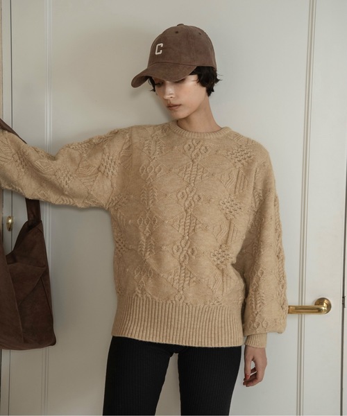lawgy（ラウジー）の「pattern rhombus volume sleeve knit / パターンロンバスボリュームスリーブニット（ニット/セーター・レディース・ベージュ/グリーン系その他/ホワイト・FREE）」の15枚目の写真