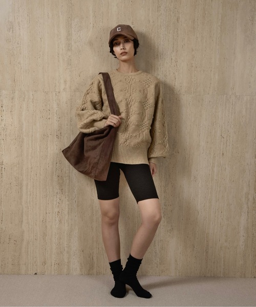 lawgy（ラウジー）の「pattern rhombus volume sleeve knit / パターンロンバスボリュームスリーブニット（ニット/セーター・レディース・ベージュ/グリーン系その他/ホワイト・FREE）」の9枚目の写真