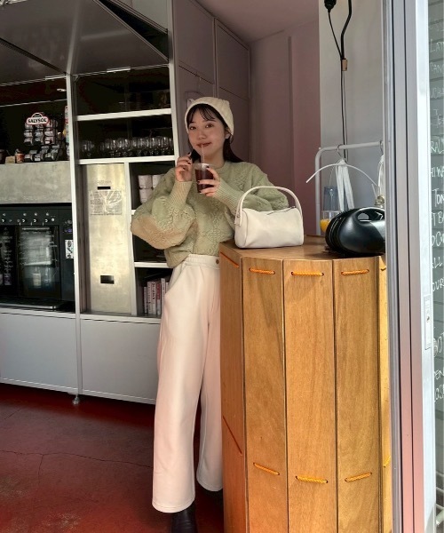 lawgy（ラウジー）の「pattern rhombus volume sleeve knit / パターンロンバスボリュームスリーブニット（ニット/セーター・レディース・ベージュ/グリーン系その他/ホワイト・FREE）」の22枚目の写真