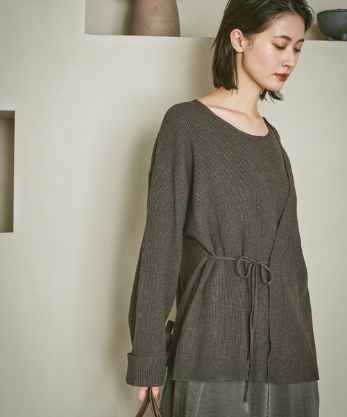 LAKOLE(ラコレ)の「レイヤードライクニットプルオーバー / 594727(ニット/セーター・レディース・ブラウン/アイボリー/ブラック・FREE)」の3枚目の写真