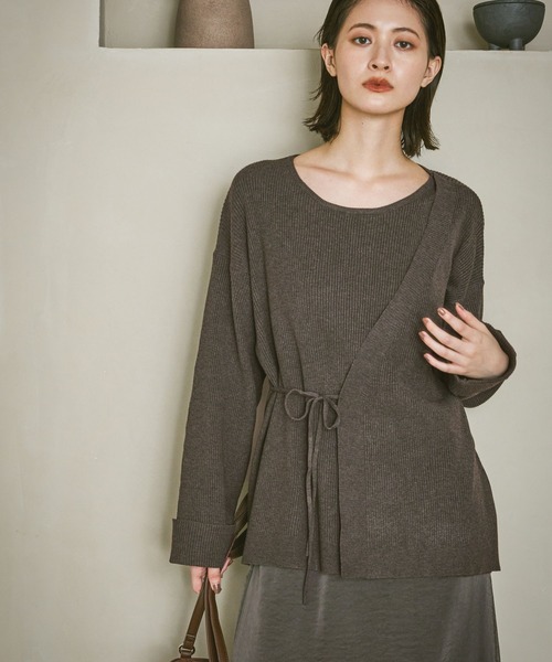 LAKOLE(ラコレ)の「レイヤードライクニットプルオーバー / 594727(ニット/セーター・レディース・ブラウン/アイボリー/ブラック・FREE)」の9枚目の写真