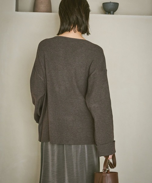 LAKOLE(ラコレ)の「レイヤードライクニットプルオーバー / 594727(ニット/セーター・レディース・ブラウン/アイボリー/ブラック・FREE)」の12枚目の写真