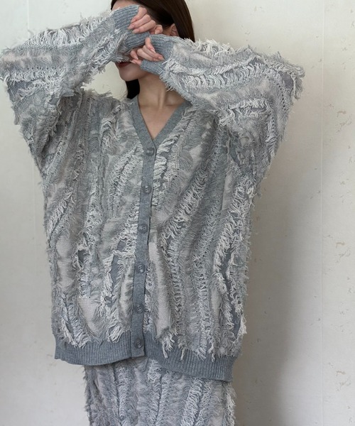 Per sist ence(パーシエンス)の「MIXフリンジニットカーディガン(カーディガン/ボレロ・レディース・アイボリー/ブラック/ベージュ系/グレー・ONE SIZE)」の6枚目の写真