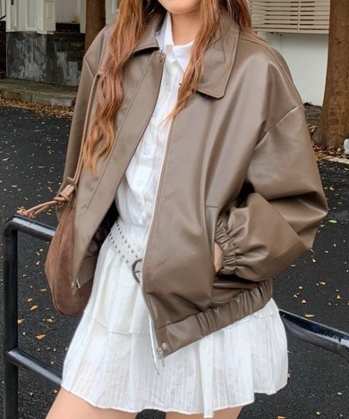 .KOM(ドットコム)の「A'GEM/9 × .kom 『.KOM/ドットケーオーエム』 Simple Design Faux Leather Blouson/シンプルデザインエコレザー ブルゾン(ライダースジャケット・レディース・ブラック/ブラウン・XL)」の10枚目の写真
