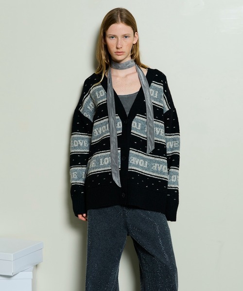 MAISON SPECIAL（メゾンスペシャル）の「LOVE Jacquard Cardigan / LOVEジャカードカーディガン（カーディガン/ボレロ・レディース・ブラック/グレー/オレンジ・FREE）」の6枚目の写真