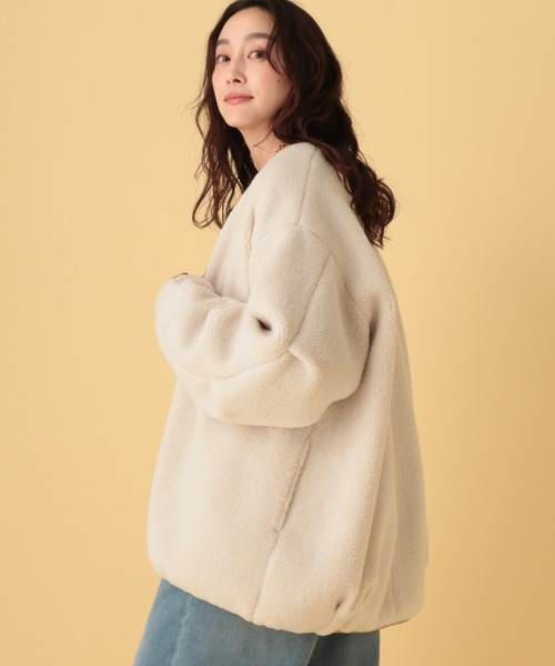 Elura（エルーラ）の「ライトボアブルゾン/607994（ブルゾン・レディース・ダークブラウン/キャメル/チャコールグレー/アイボリー/ブラック・SMALL/MEDIUM）」の13枚目の写真