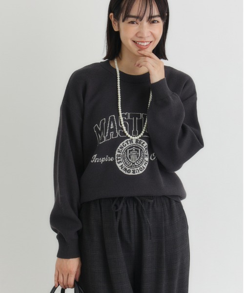 Right-on（ライトオン）の「【HONEYSUCKLE ROSE】スウェットライクロゴセーター (スウェットライク/ロゴ/通気性/デイリー/カジュアル/きれいめ / 親子でお揃い)（ニット/セーター・レディース・キナリ/ダークグレー/グレー・S/M/L）」の19枚目の写真