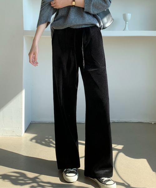 Maison Calme(メゾンカルム)の「【リラックスボトム】裏起毛ベロアドロスト イージーワイドパンツ 防寒 ウエストゴム(その他パンツ・レディース・ブラウン/ブラック・M/L)」の2枚目の写真