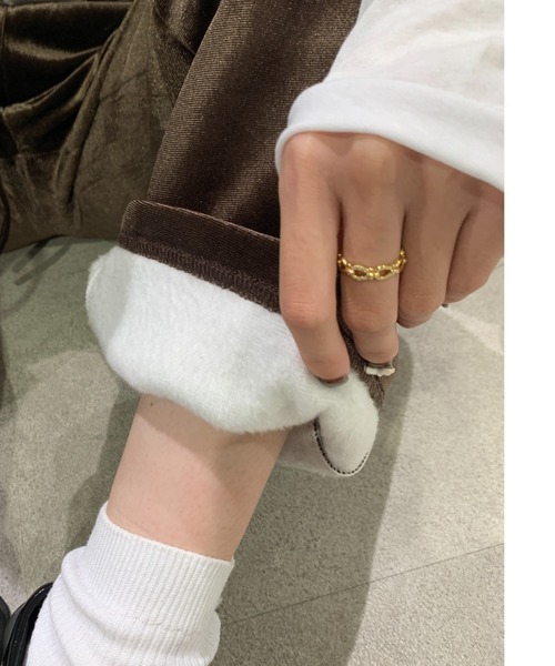 Maison Calme(メゾンカルム)の「【リラックスボトム】裏起毛ベロアドロスト イージーワイドパンツ 防寒 ウエストゴム(その他パンツ・レディース・ブラウン/ブラック・M/L)」の14枚目の写真