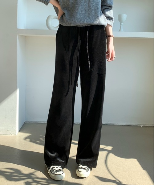 Maison Calme(メゾンカルム)の「【リラックスボトム】裏起毛ベロアドロスト イージーワイドパンツ 防寒 ウエストゴム(その他パンツ・レディース・ブラウン/ブラック・M/L)」の11枚目の写真