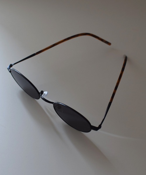 Marient(マリエント)の「Oval Color Lens Sunglasses(サングラス・レディース・ブラック/ブラウン・FREE)」の7枚目の写真