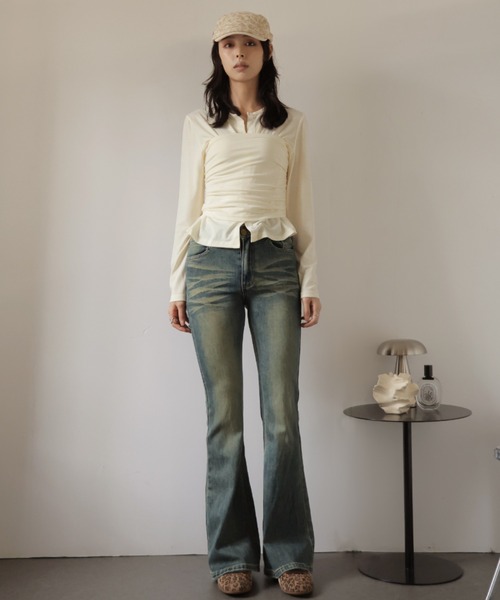 Ulysses（ユリシス）の「フレアデニムパンツ／ヴィンテージウォッシュ（デニムパンツ・レディース・ブルー/ネイビー・S/M）」の3枚目の写真