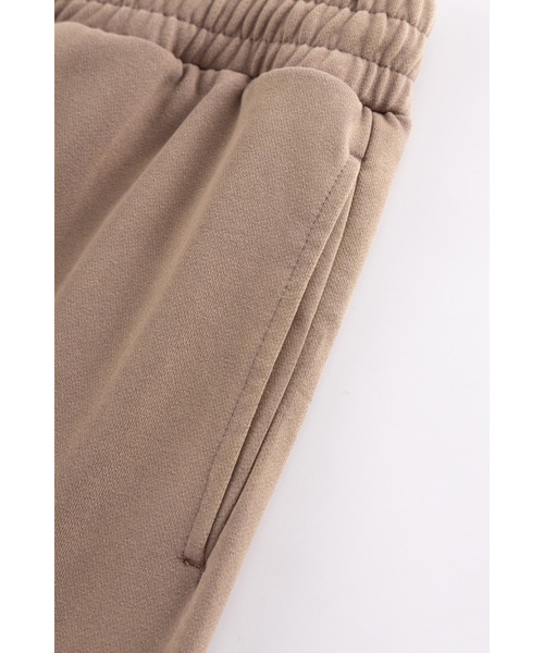 UNKNOWN LONDON(アンノウン・ロンドン)の「スエットパンツ|Outline Cross Rhinestone Sweat Pants|Unknown London(スウェットパンツ・メンズ・レッド/ベージュ/ブラック・SMALL/MEDIUM/LARGE/X-LARGE)」の8枚目の写真