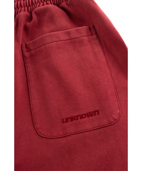 UNKNOWN LONDON(アンノウン・ロンドン)の「スエットパンツ|Outline Cross Rhinestone Sweat Pants|Unknown London(スウェットパンツ・メンズ・レッド/ベージュ/ブラック・SMALL/MEDIUM/LARGE/X-LARGE)」の19枚目の写真