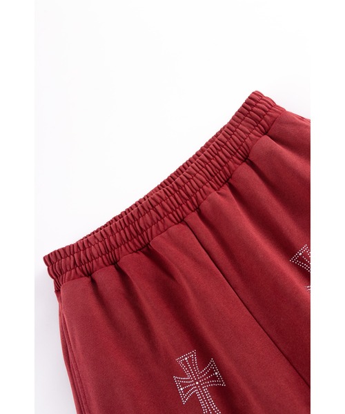 UNKNOWN LONDON(アンノウン・ロンドン)の「スエットパンツ|Outline Cross Rhinestone Sweat Pants|Unknown London(スウェットパンツ・メンズ・レッド/ベージュ/ブラック・SMALL/MEDIUM/LARGE/X-LARGE)」の20枚目の写真