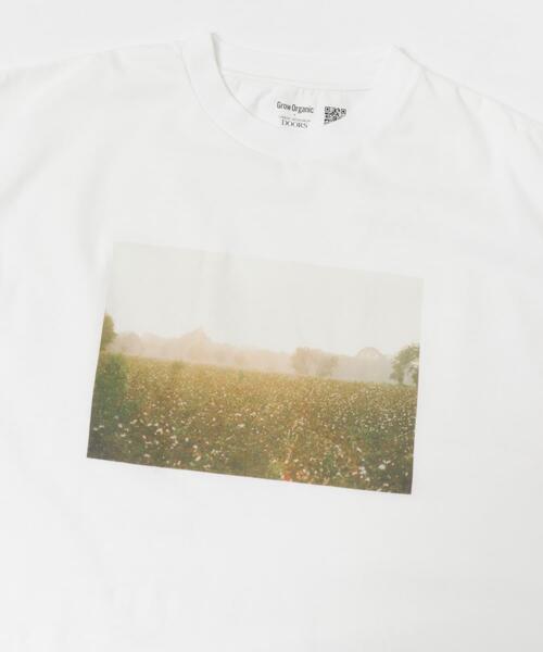 URBAN RESEARCH DOORS（アーバンリサーチドアーズ）の「Grow Organic フォトプリントロングスリーブTシャツ（Tシャツ/カットソー・メンズ・オフホワイト/ホワイト系その他・LARGE/MEDIUM）」の6枚目の写真