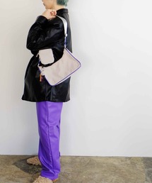 square shoulder