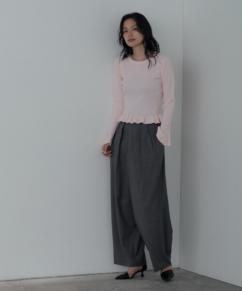 GALLEST（ギャレスト）の「センタータックメランジワイドパンツ（その他パンツ・レディース・チャコールグレー/ベージュ・36/38/40）」の5枚目の写真