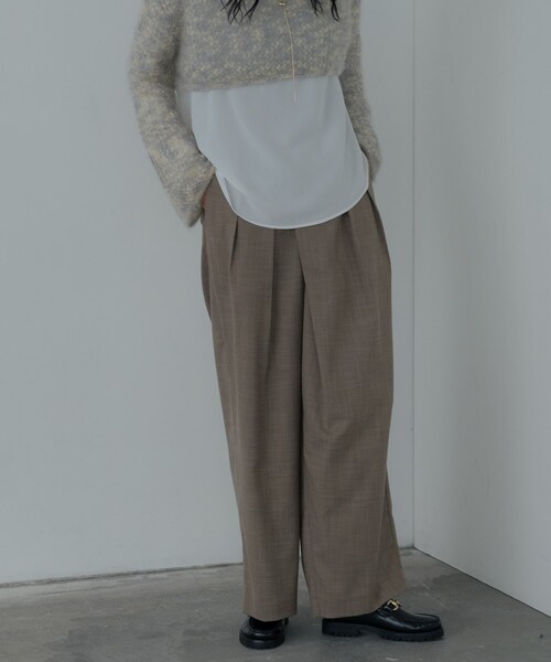 GALLEST（ギャレスト）の「センタータックメランジワイドパンツ（その他パンツ・レディース・チャコールグレー/ベージュ・36/38/40）」の16枚目の写真