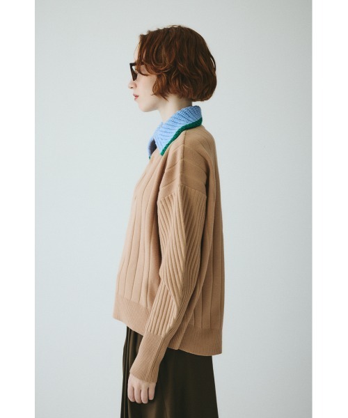HeRIN.CYE(ヘリンドットサイ)の「Point collar knit pull over ポイントカラーニットプルオーバー(ニット/セーター・レディース・ネイビー/ベージュ/グレー・FREE)」の5枚目の写真
