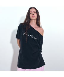 NICOLE ONE SHOULDER RELAXED LOGO TOP_BLACK