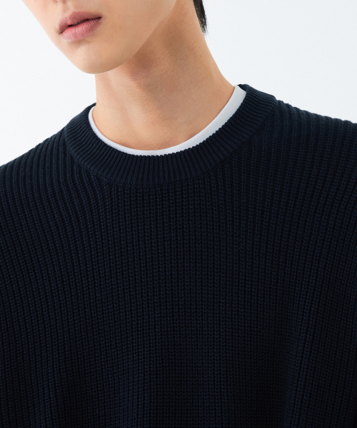 MUSINSA STANDARD（ムシンサスタンダード）の「コットンリブクルーネックニット[ネイビー]（ニット/セーター・メンズ・その他・SMALL/MEDIUM/LARGE/X-LARGE/XX-LARGE）」の5枚目の写真