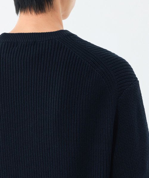 MUSINSA STANDARD（ムシンサスタンダード）の「コットンリブクルーネックニット[ネイビー]（ニット/セーター・メンズ・その他・SMALL/MEDIUM/LARGE/X-LARGE/XX-LARGE）」の6枚目の写真
