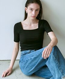 NICK&NICOLE（ニックアンドニコール）の「SQUARE NECK SLIM KNIT_BLACK（Tシャツ/カットソー・レディース）」