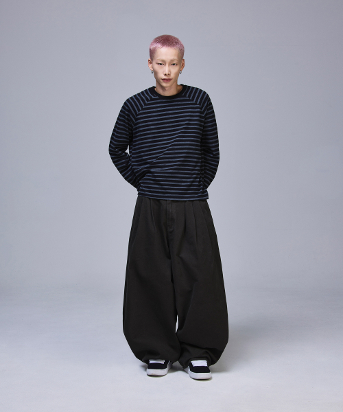 SCALLYWAG（スカリーワグ）の「スリーピンタックメガワイドコットンパンツ[チャコール]（その他パンツ・レディース・その他・SMALL/MEDIUM/LARGE/X-LARGE）」の5枚目の写真