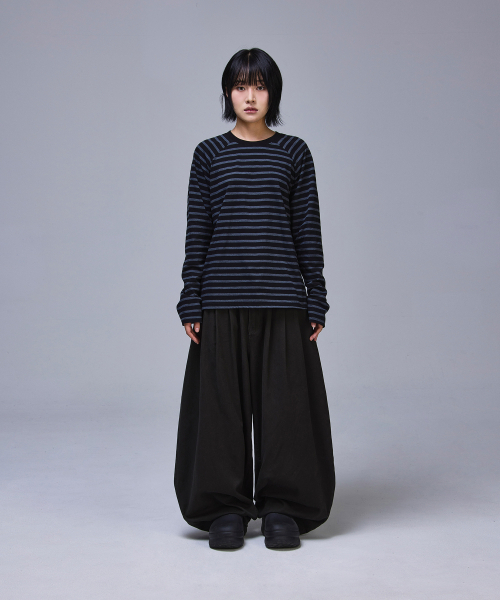 SCALLYWAG（スカリーワグ）の「スリーピンタックメガワイドコットンパンツ[チャコール]（その他パンツ・レディース・その他・SMALL/MEDIUM/LARGE/X-LARGE）」の12枚目の写真