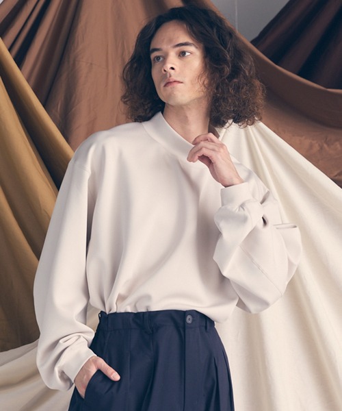 MAISON SPECIAL（メゾンスペシャル）の「《UNISEX》Mock Neck Prime-Over Sweat/モックネックプライムオーバースウェット【MAISON SPECIAL/メゾンスペシャル】（スウェット・メンズ・バーガンディー/ブラック/グレイッシュベージュ・0/1/2）」の2枚目の写真